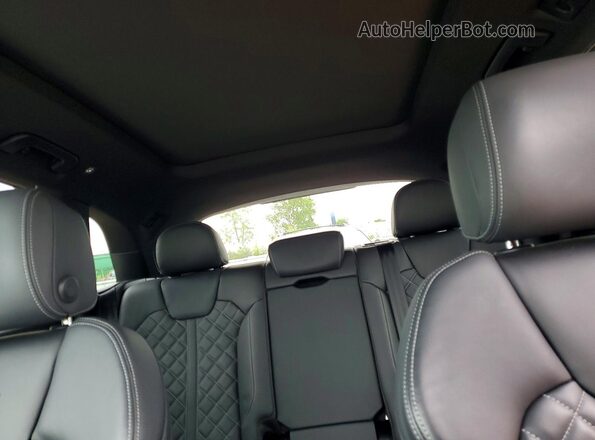 WA1B4AFY3P2156929 2023 AUDI SQ5 White 