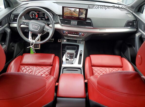 WA1B4AFY6M2027322 2021 AUDI SQ5 Black Widok deski rozdzielczej