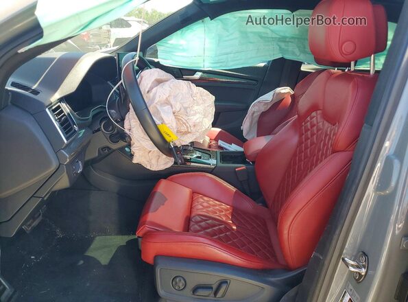 WA1B4AFY6N2025555 2022 AUDI SQ5 Gray Вид салону спереду