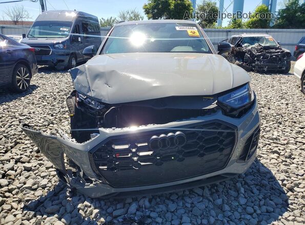 WA1B4AFY6N2025555 2022 AUDI SQ5 Gray Вид спереду