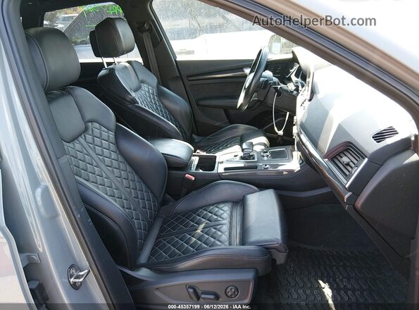 WA1B4AFY7K2087400 2019 AUDI SQ5 Gray Widok wnętrza z przodu