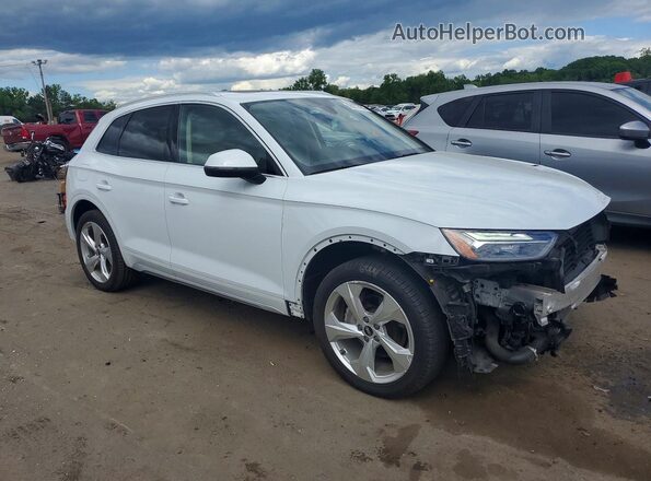 WA1BAAFY3M2090774 2021 AUDI Q5 Белый 