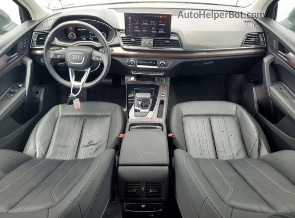 WA1BAAFY7M2018170 2021 AUDI Q5 Gray Вид панелі приладів