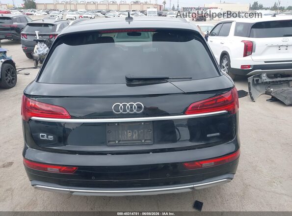 WA1BAAFY8M2009977 2021 AUDI Q5 Black 