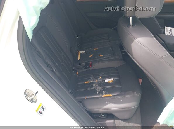 WA1BAAFY8M2018789 2021 AUDI Q5 White VIN კოდის სტიკერის ხედი