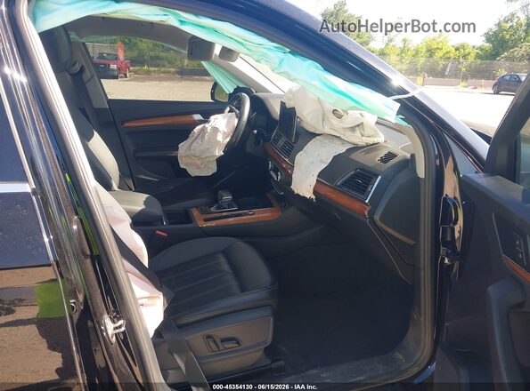 WA1BAAFY8M2021997 2021 AUDI Q5 Black Вид салону спереду