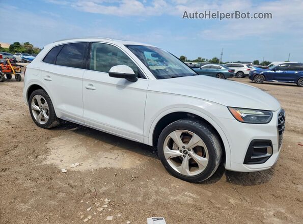 WA1BAAFY8M2058404 2021 AUDI Q5 White 