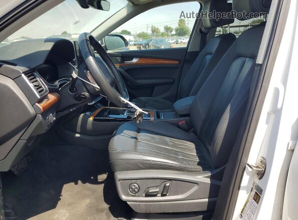WA1BAAFY9M2019448 2021 AUDI Q5 Белый Вид салона спереди