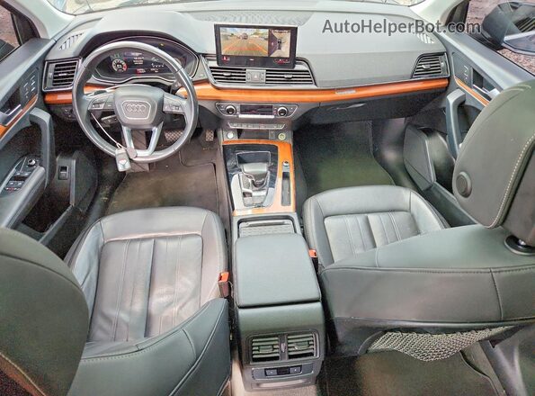 WA1BAAFYXM2014890 2021 AUDI Q5 Black Вид панелі приладів