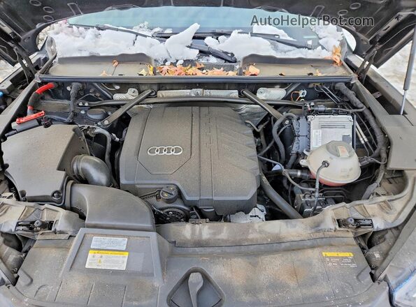 WA1BBAFY7N2120521 2022 AUDI Q5 Black Widok komory silnika