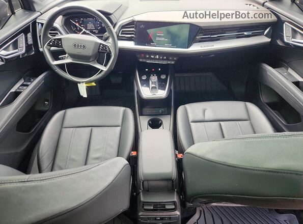 WA1BCBFZ5PP015591 2023 AUDI Q4 Серый Вид панели приборов
