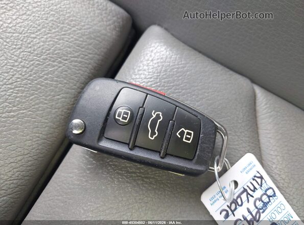 WA1BCCFS2JR005993 2018 AUDI Q3 Синий Вид панели приборов