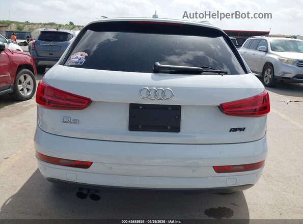 WA1BCCFS3JR014153 2018 AUDI Q3 White 