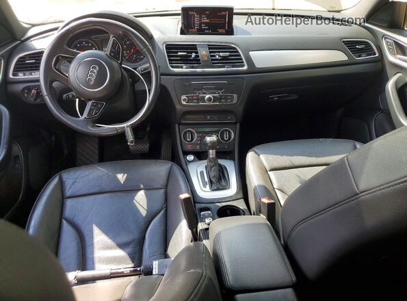 WA1BCCFS5JR034016 2018 AUDI Q3 Black Widok deski rozdzielczej