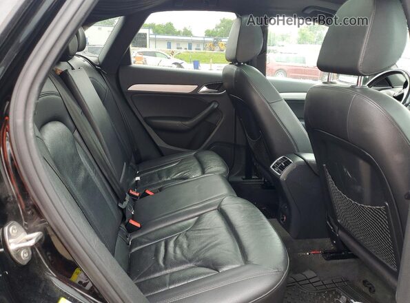 WA1BCCFS6HR013833 2017 AUDI Q3 Black Rear seats view