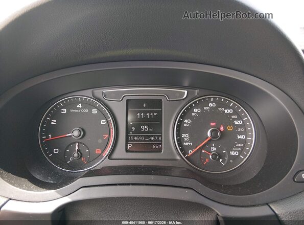 WA1BCCFS6JR018343 2018 AUDI Q3 White Widok tylnych siedzeń