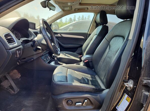 WA1BCCFS9JR023116 2018 AUDI Q3 Black Front interior view
