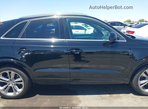 WA1BFCFS2GR017514 2016 AUDI Q3 Black Rear interior view