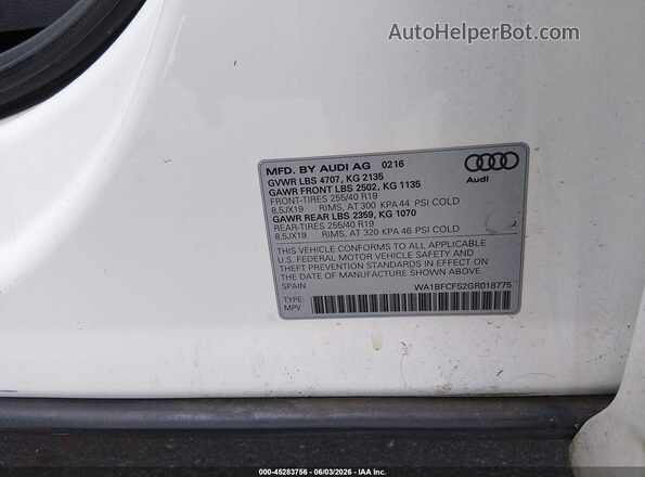 WA1BFCFS2GR018775 2016 AUDI Q3 White Вид підкапотного простору