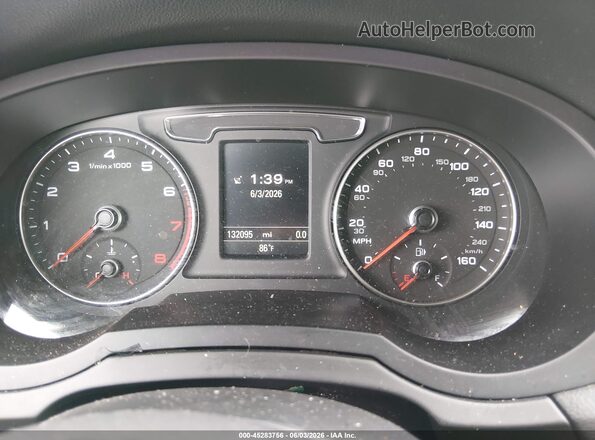 WA1BFCFS2GR018775 2016 AUDI Q3 White Вид задніх сидінь