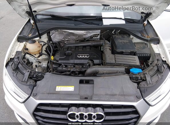 WA1BFCFS2GR018775 2016 AUDI Q3 White Вид ззаду