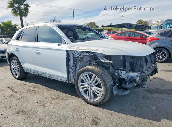 WA1BNAFY1L2097161 2020 AUDI Q5 White Front right