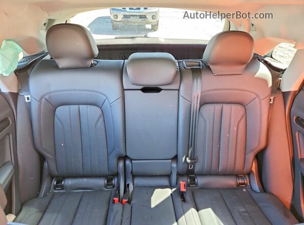 WA1BNAFY3L2066669 2020 AUDI Q5 Gray Widok tylnych siedzeń