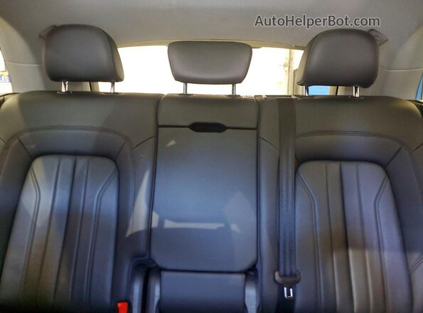 WA1BNAFY4J2002279 2018 AUDI Q5 Black 