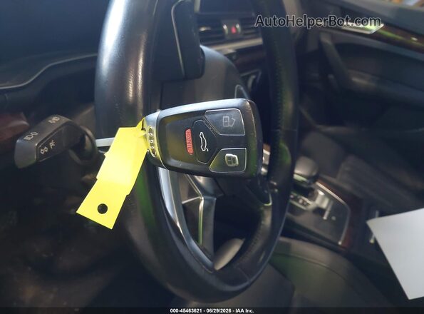WA1BNAFY4J2043074 2018 AUDI Q5 Black წინა პანელის ხედი