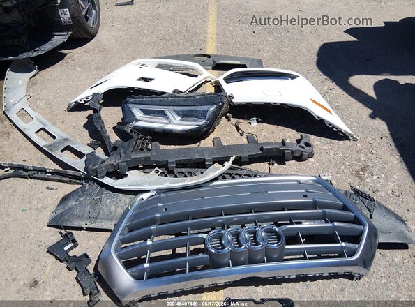 WA1BNAFY4J2238446 2018 AUDI Q5 White Вид щитка приладів