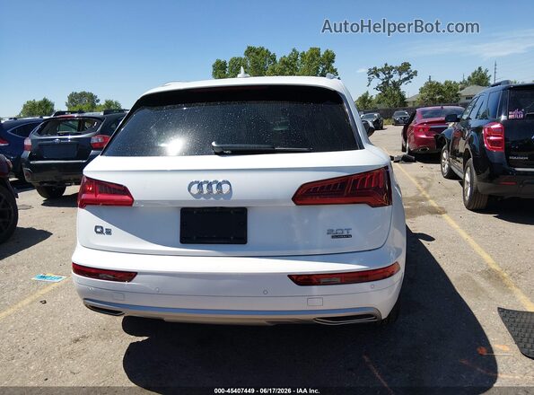 WA1BNAFY4J2238446 2018 AUDI Q5 White 