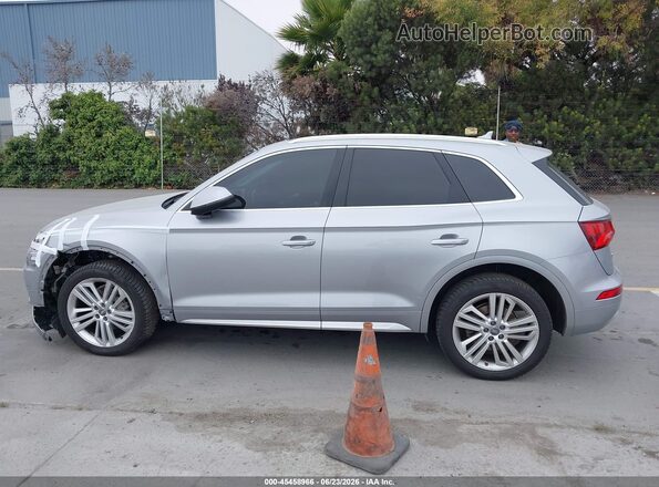 WA1BNAFY5J2076732 2018 AUDI Q5 Gray 360 interior view