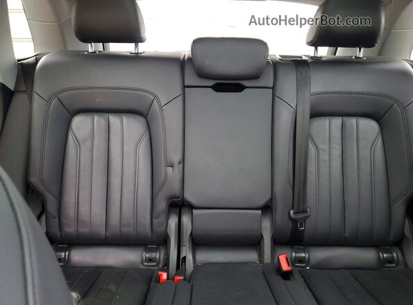WA1BNAFY7J2248503 2018 AUDI Q5 Серый 