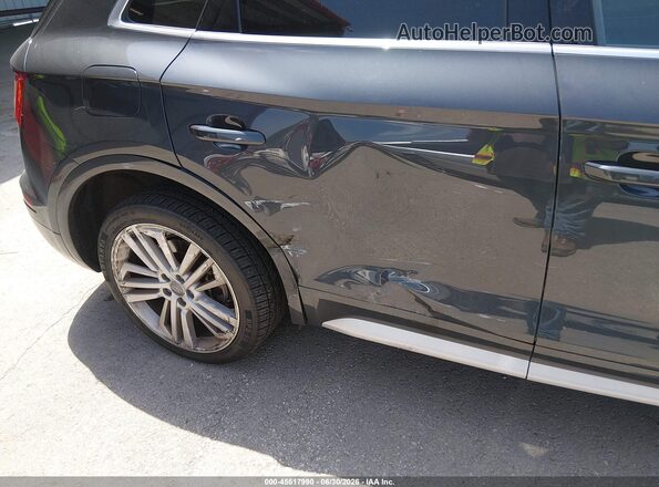 WA1BNAFY7K2042583 2019 AUDI Q5 Black 