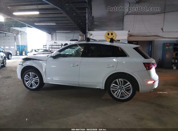 WA1BNAFY7K2044737 2019 AUDI Q5 White Vista interior de 360 grados