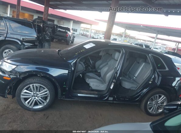 WA1BNAFY9J2174677 2018 AUDI Q5 Black 