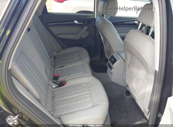 WA1BNAFYXK2090711 2019 AUDI Q5 Black VIN կոդի պիտակի տեսք