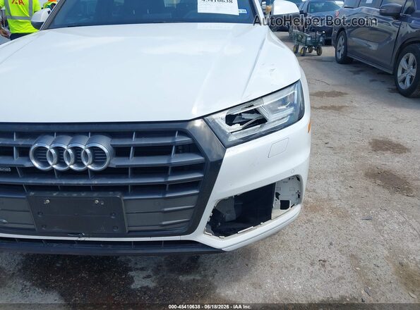 WA1BNAFYXL2026413 2020 AUDI Q5 White Vista frontal