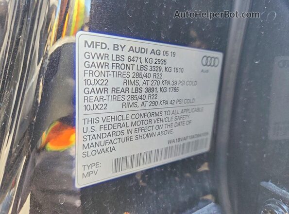 WA1BVAF15KD041035 2019 AUDI Q8 Black Շարժիչի բաժամունքի տեսք