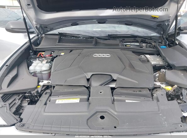 WA1BVAF17KD038184 2019 AUDI Q8 Silver უკანა ხედი