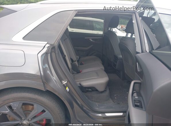 WA1BVAF1XKD012887 2019 AUDI Q8 Gray Widok naklejki z numerem VIN