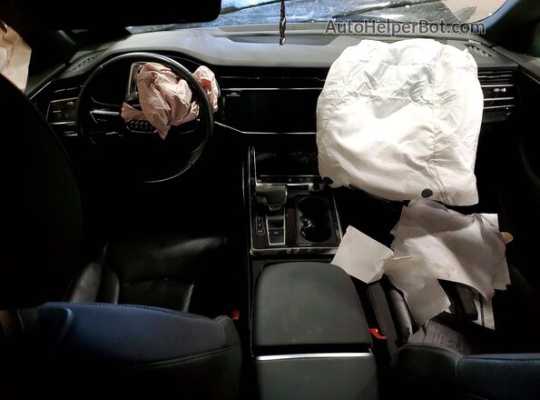 WA1BVAF1XKD040446 2019 AUDI Q8 Черный Вид панели приборов