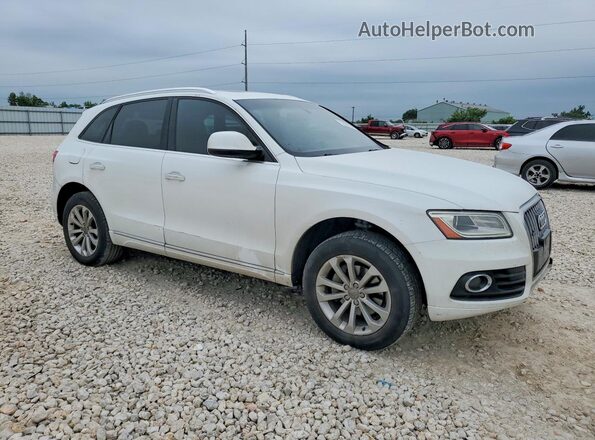 WA1C2AFP1HA043165 2017 AUDI Q5 White Front right