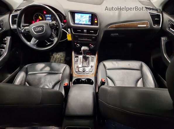 WA1C2AFP2HA004827 2017 AUDI Q5 Black Widok deski rozdzielczej