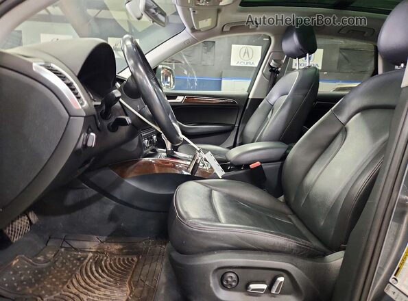WA1C2AFP2HA090012 2017 AUDI Q5 Gray წინა სალონის ხედი