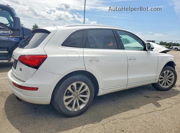 WA1C2AFP3HA070416 2017 AUDI Q5 White Հետևի աջ