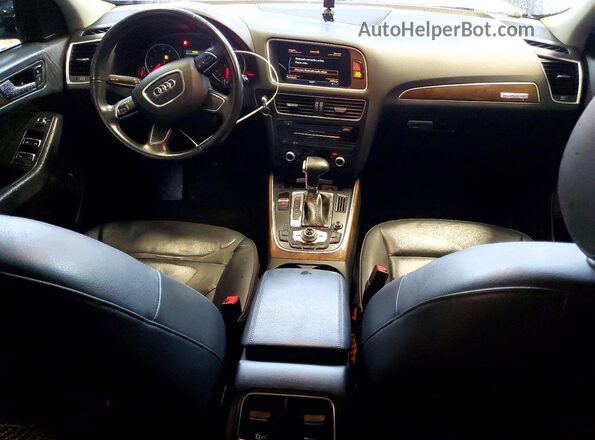 WA1C2AFP4HA046044 2017 AUDI Q5 Black Առջևի վահանակի տեսք