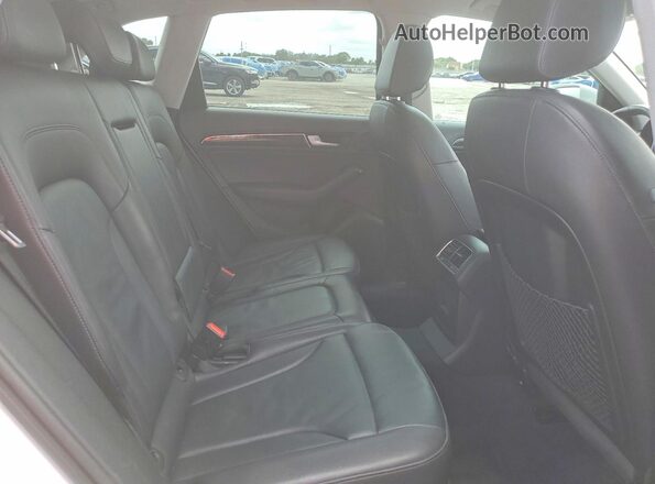 WA1C2AFP7HA013930 2017 AUDI Q5 Белый 