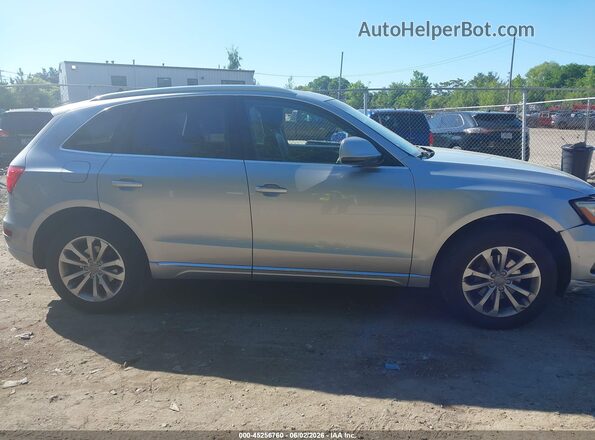 WA1C2AFP8GA010632 2016 AUDI Q5 Silver Rear interior view
