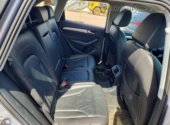 WA1C2AFP8HA031689 2017 AUDI Q5 Серебряный 